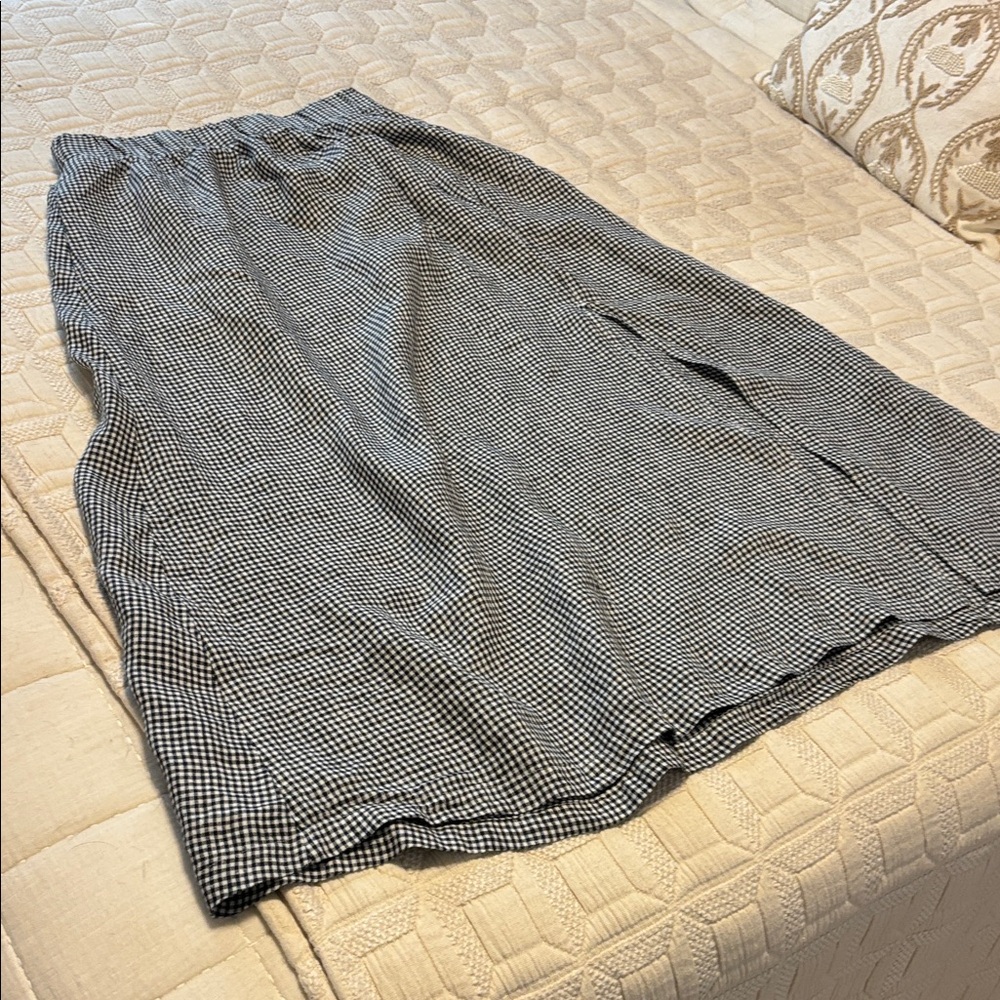 Quince Linen Gingham Black and White Checkered Skirt - Picture 2 of 3